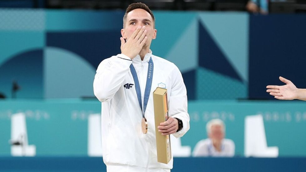 lefteris petrounias